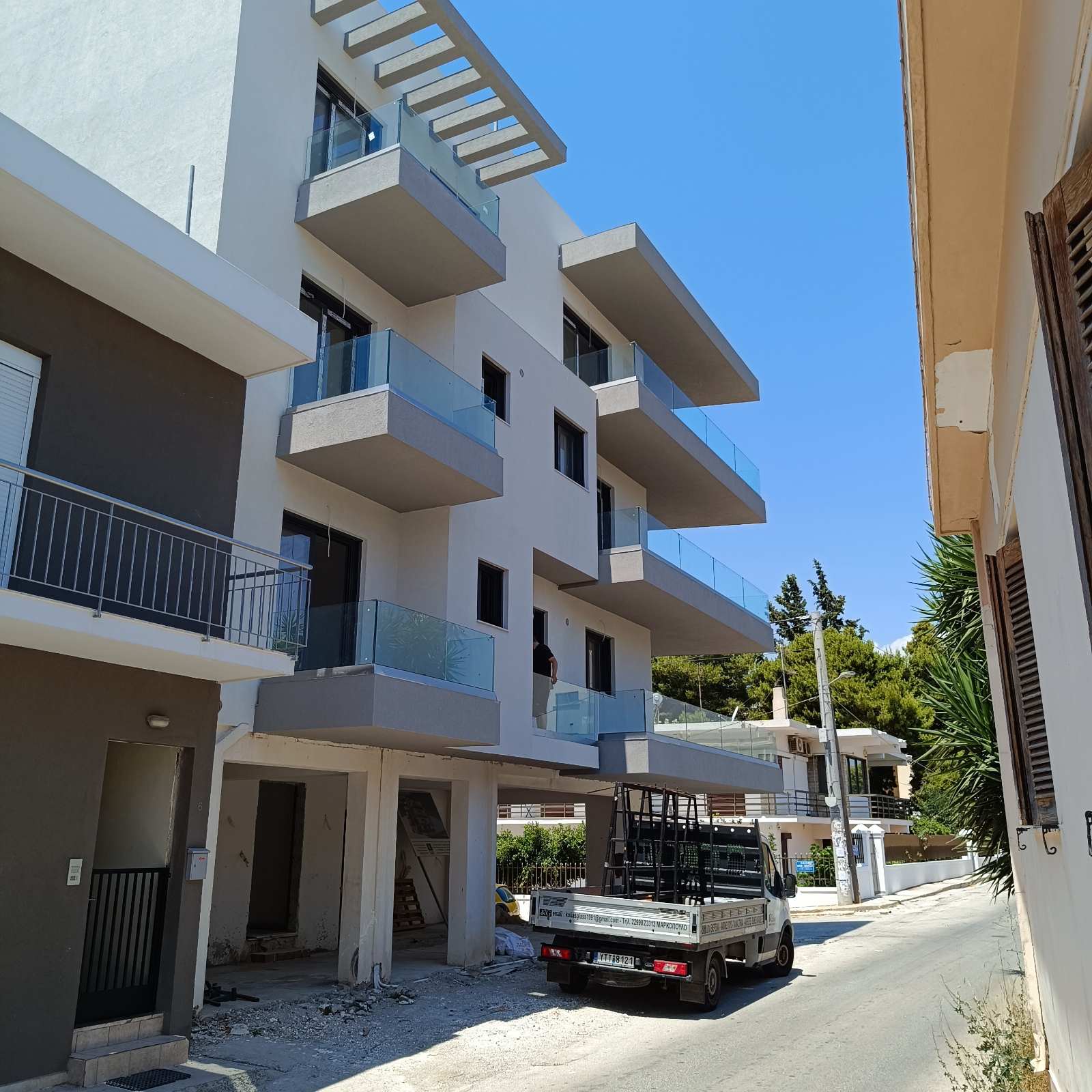 Γυάλινα Μπαλκόνια